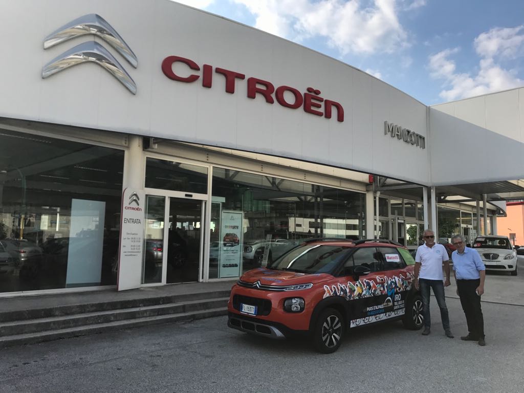 Anche quest'anno il Giro del lago viaggia con Manzotti Automobili!