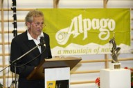 Ennio Soccal - Presidente della Giuria - legge le motivazioni (Foto Dolada - Bastia d'Alpago)
